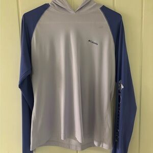 Columbia long sleeve, size large